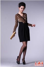 正品外貿服飾 高品質貨源，低價折扣批發(fā)零售